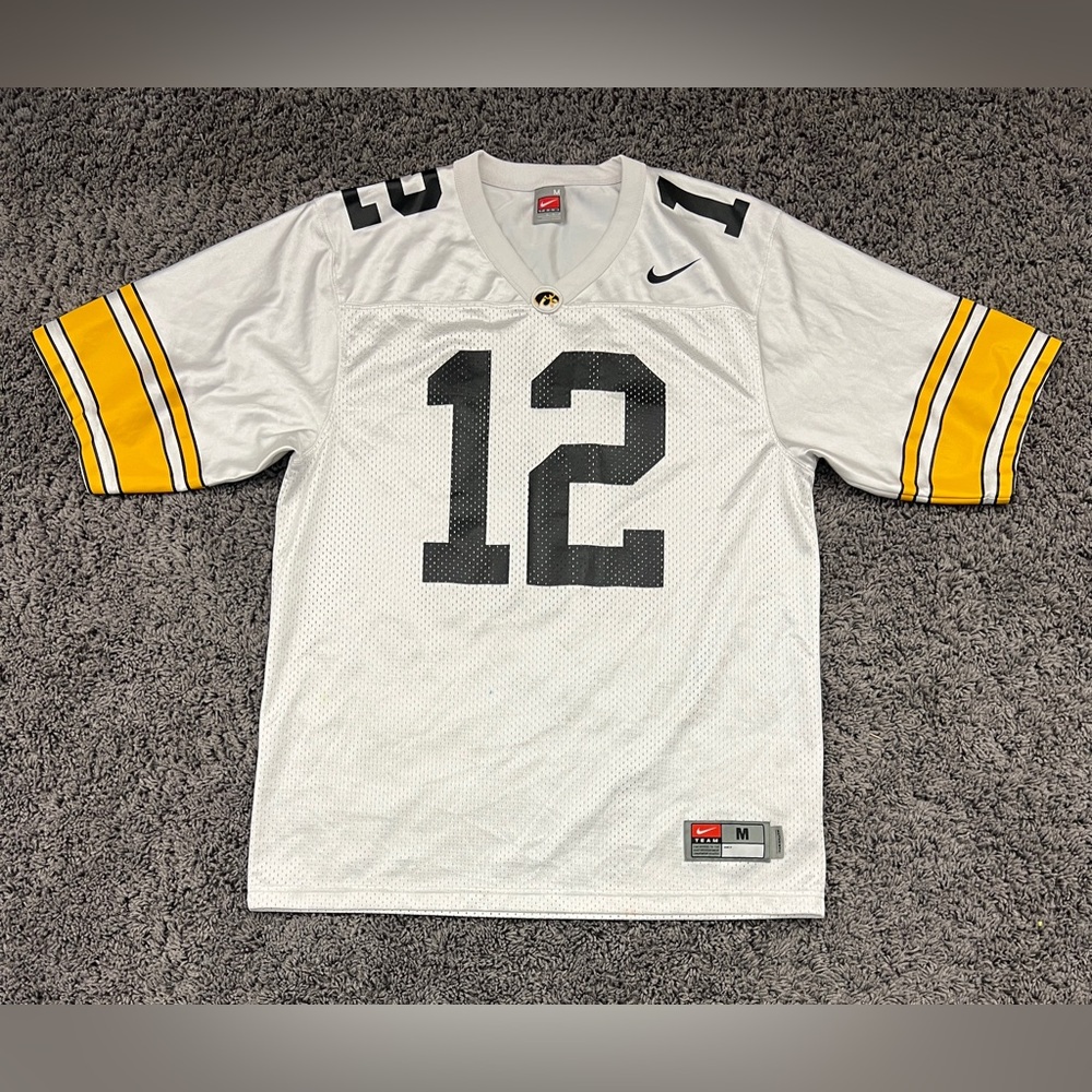 Iowa Hawkeyes Nike Team Football Jersey #12 Size Medium Authentic White Gold